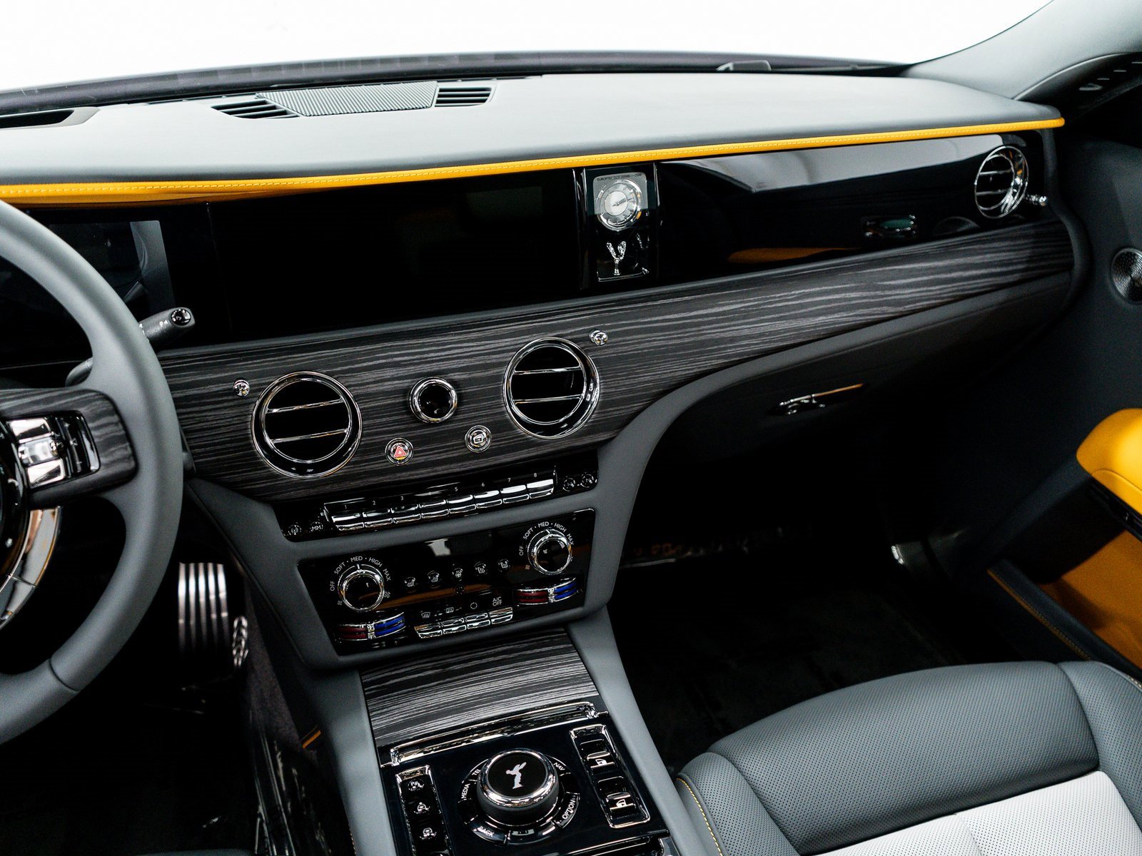 New 2025 Rolls-Royce Ghost image 36