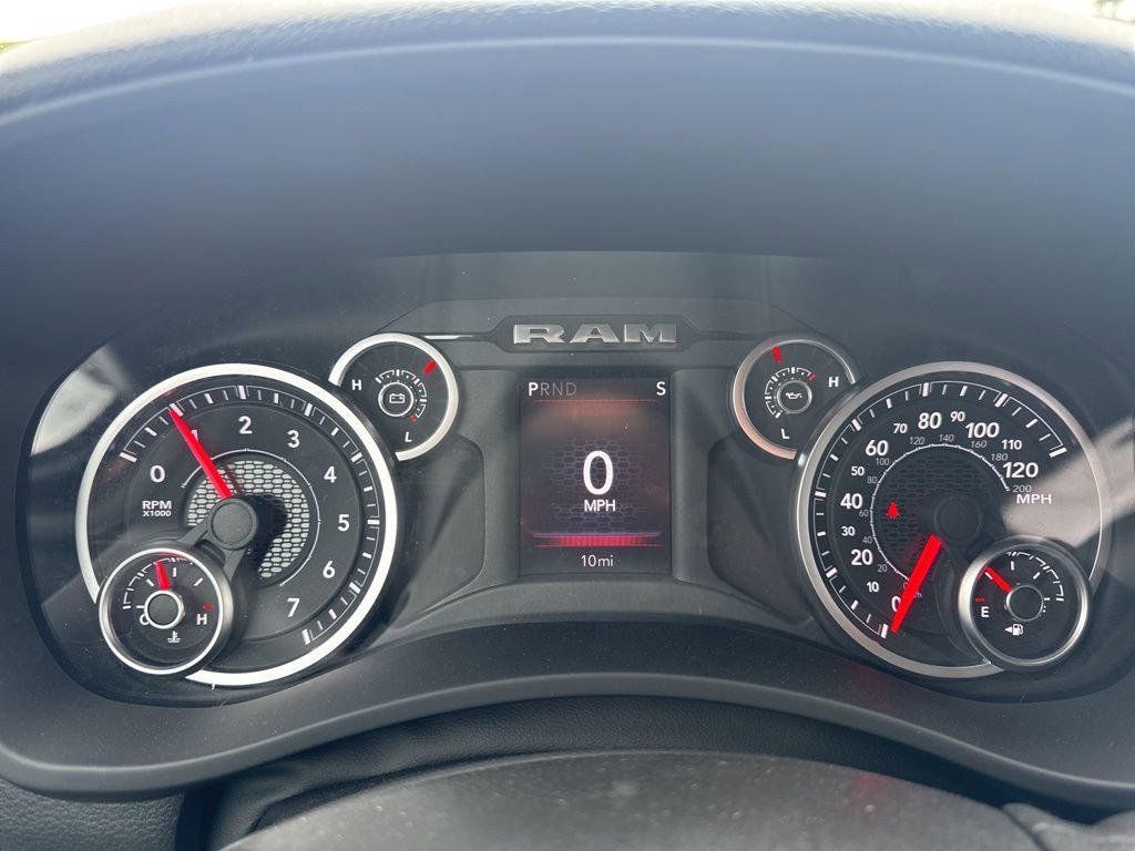 New 2026 RAM 2500 Tradesman AWD/4WD image 14