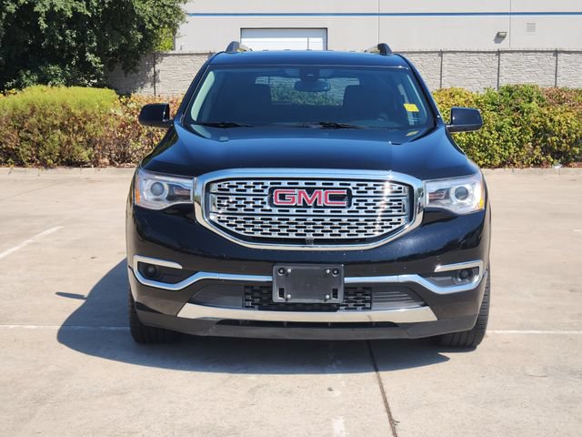 Used 2018 GMC Acadia Denali w/ Technology Package FWD image 2