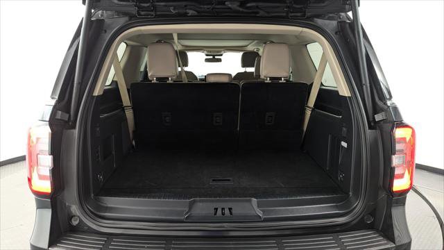 Used 2024 Ford Expedition Max Limited AWD/4WD image 19