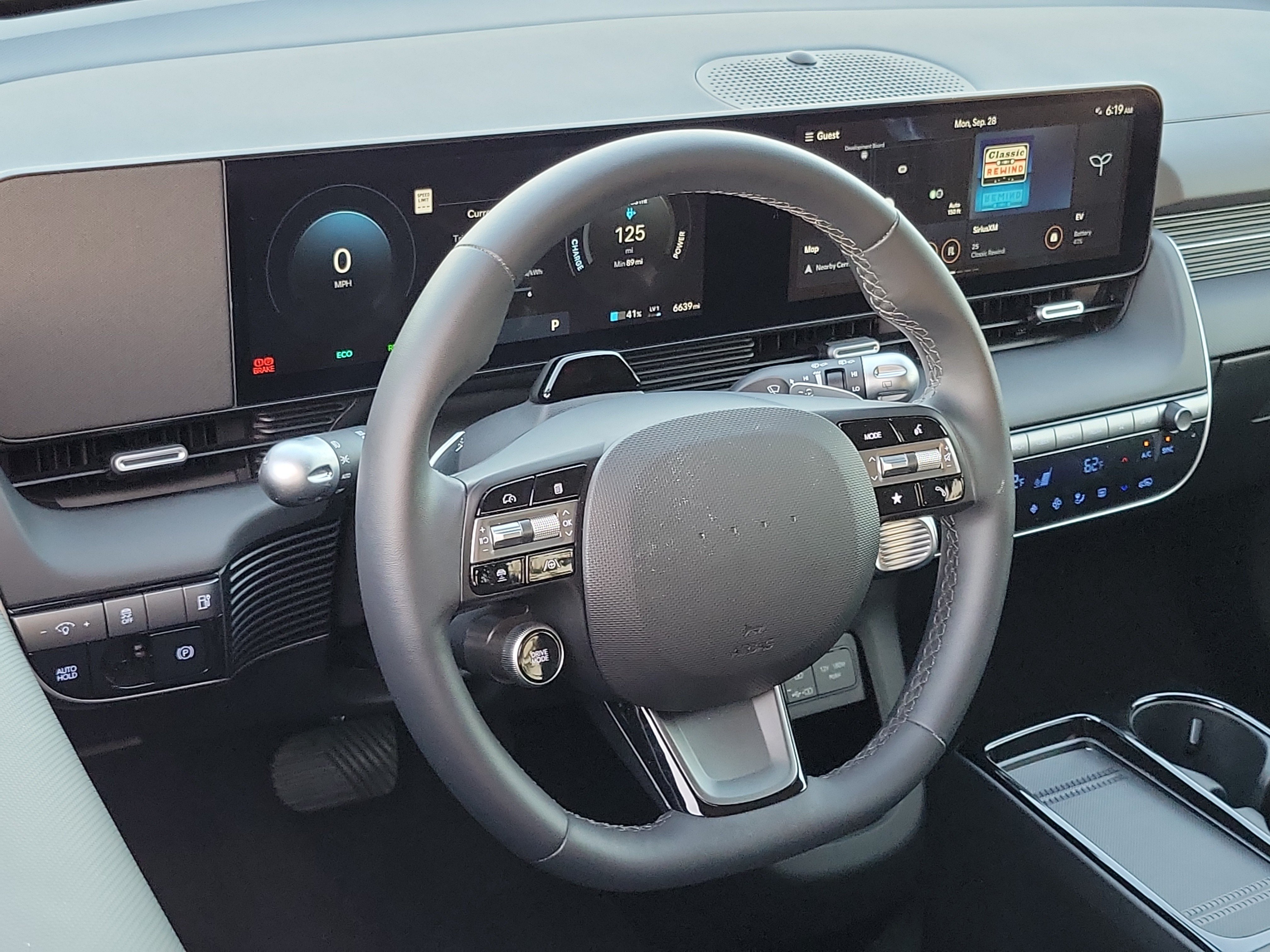 Certified 2025 Hyundai Ioniq 5 SE RWD image 9