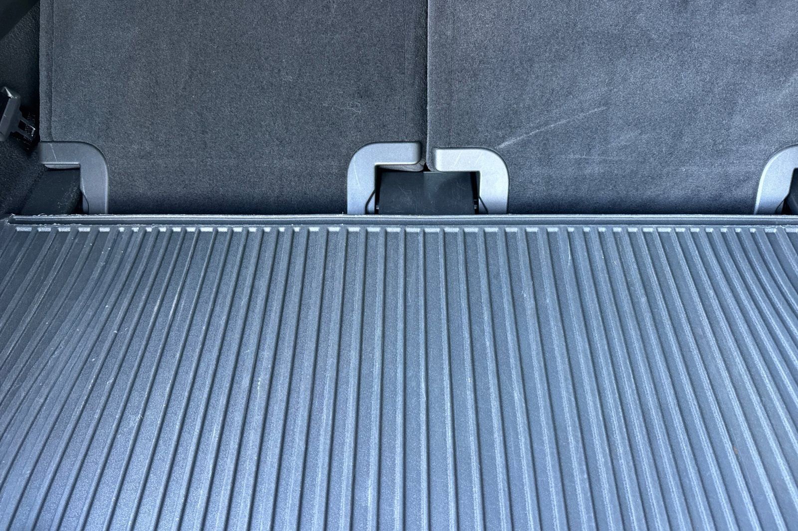 Used 2021 Volvo XC90 T8 Inscription Expression w/ Climate Package image 17