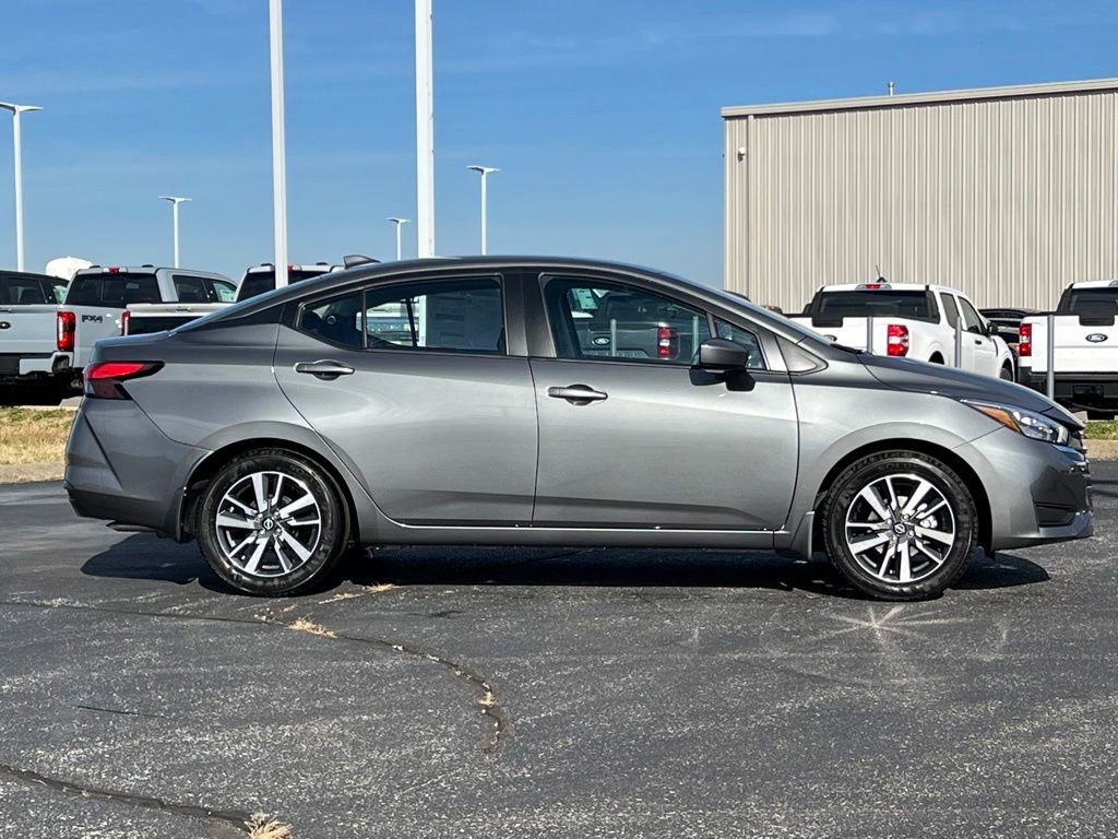 New 2025 Nissan Versa SV w/ Trunk Package image 3