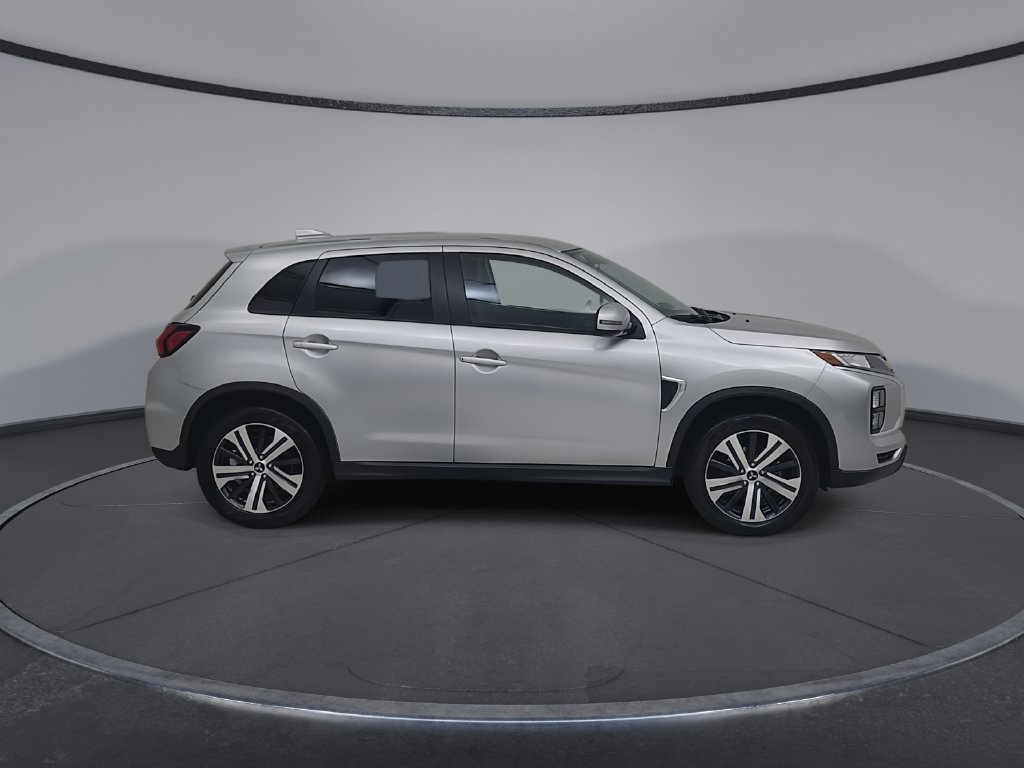 Used 2026 Mitsubishi Outlander Sport SE AWD/4WD image 18