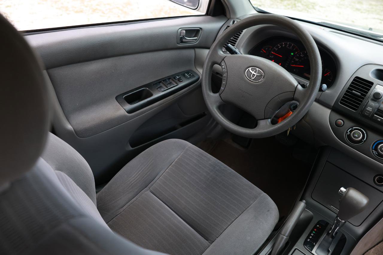 Used 2005 Toyota Camry SE FWD image 20