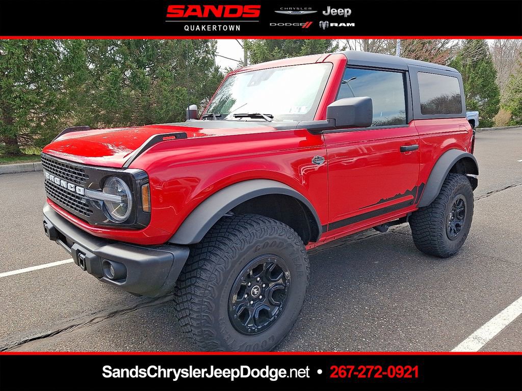 Used 2023 Ford Bronco Wildtrak image 1