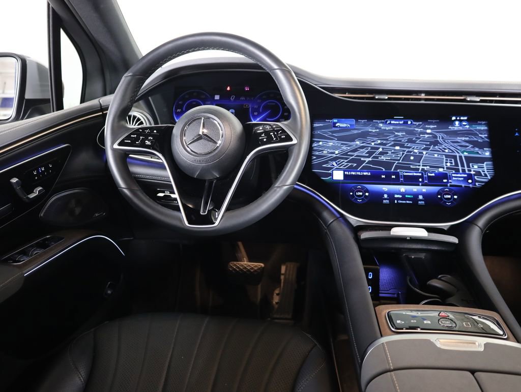 Used 2023 Mercedes-Benz EQS 580 4MATIC SUV image 35