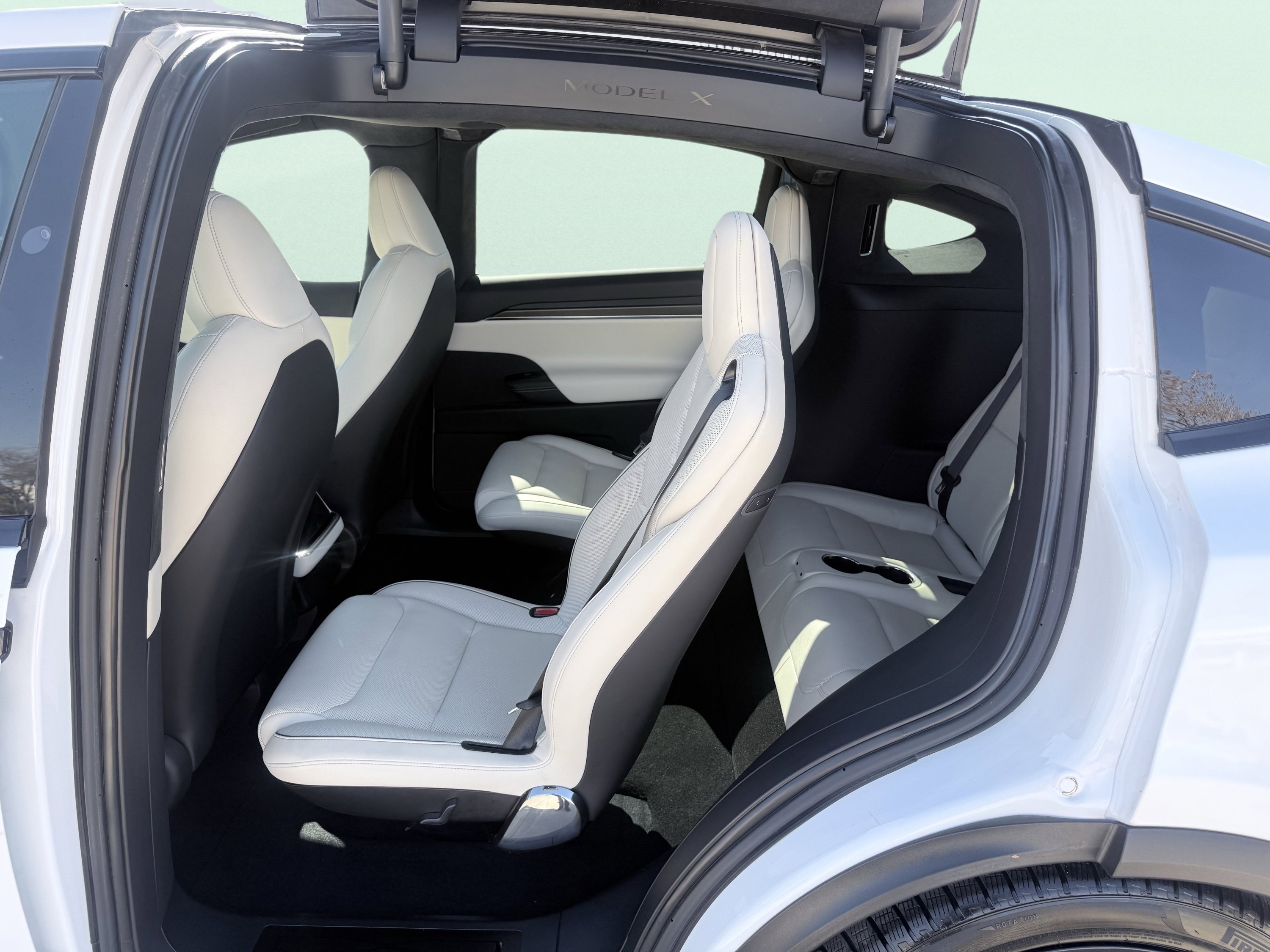 Used 2022 Tesla Model X Plaid image 48