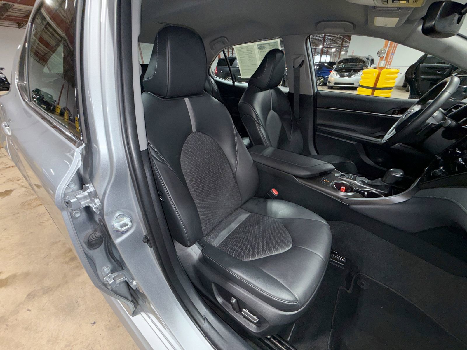 Used 2024 Toyota Camry XSE image 17