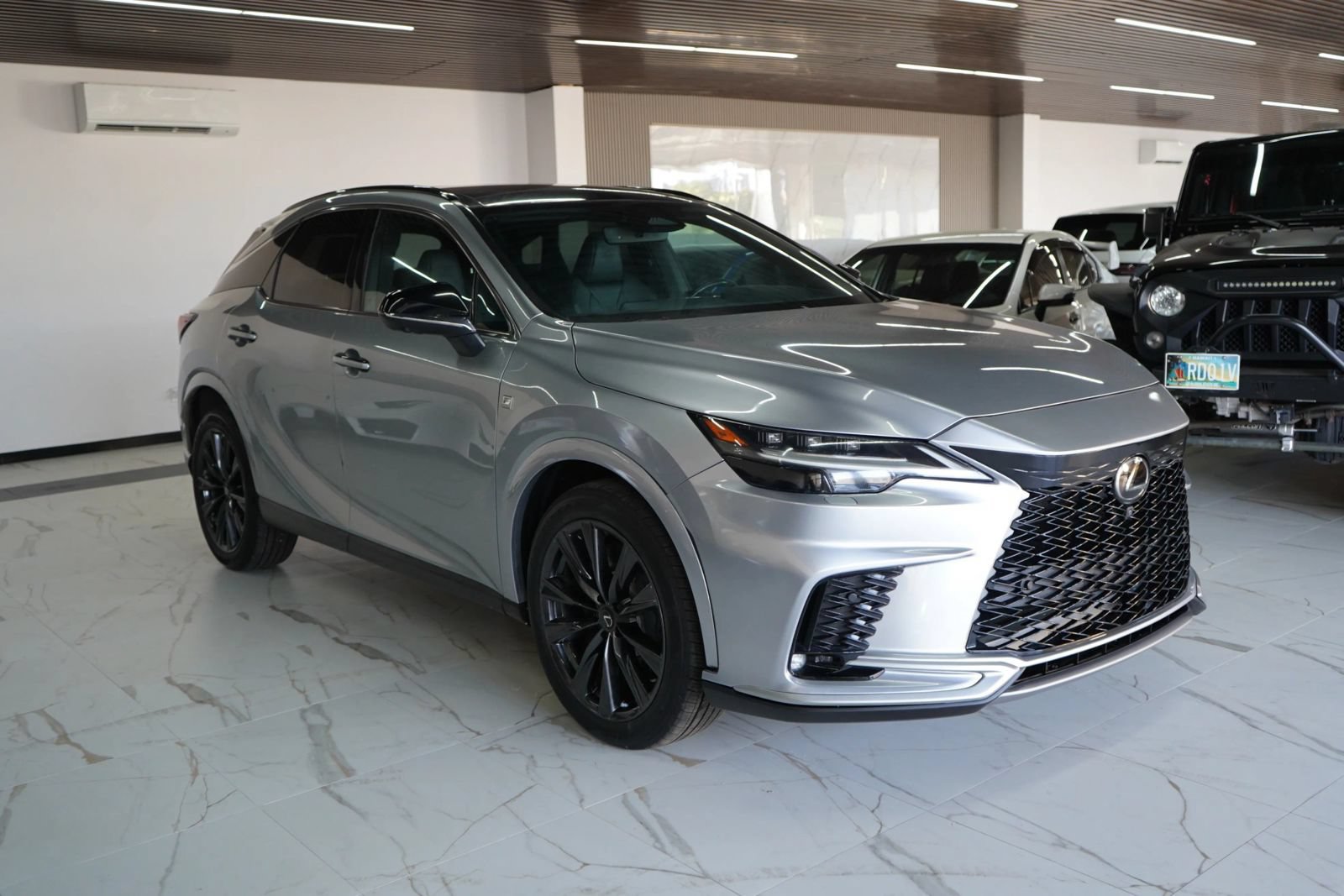 Used 2023 Lexus RX 350 F Sport AWD/4WD image 3