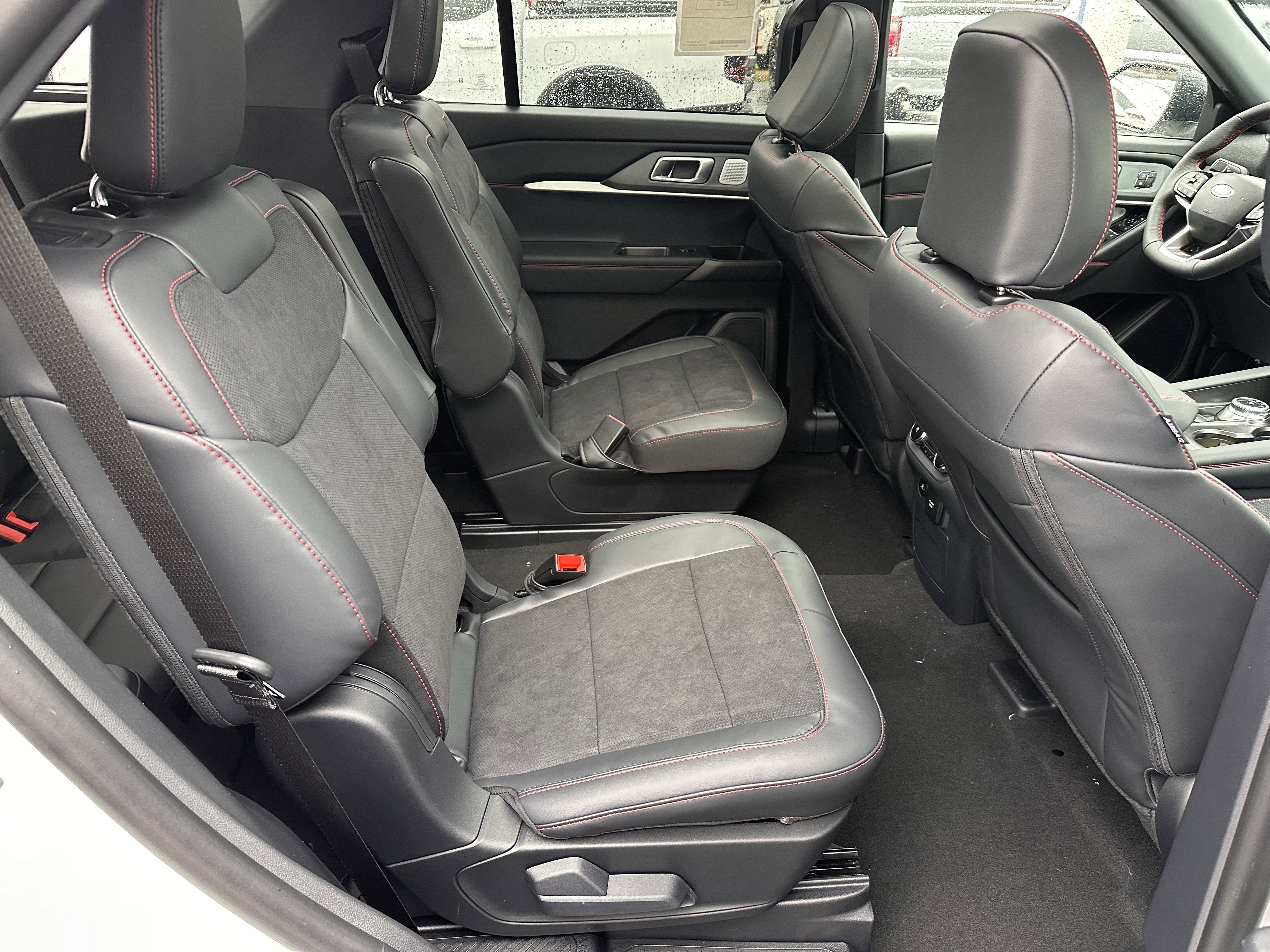 New 2026 Ford Explorer ST w/ Sun And Sound Package image 16