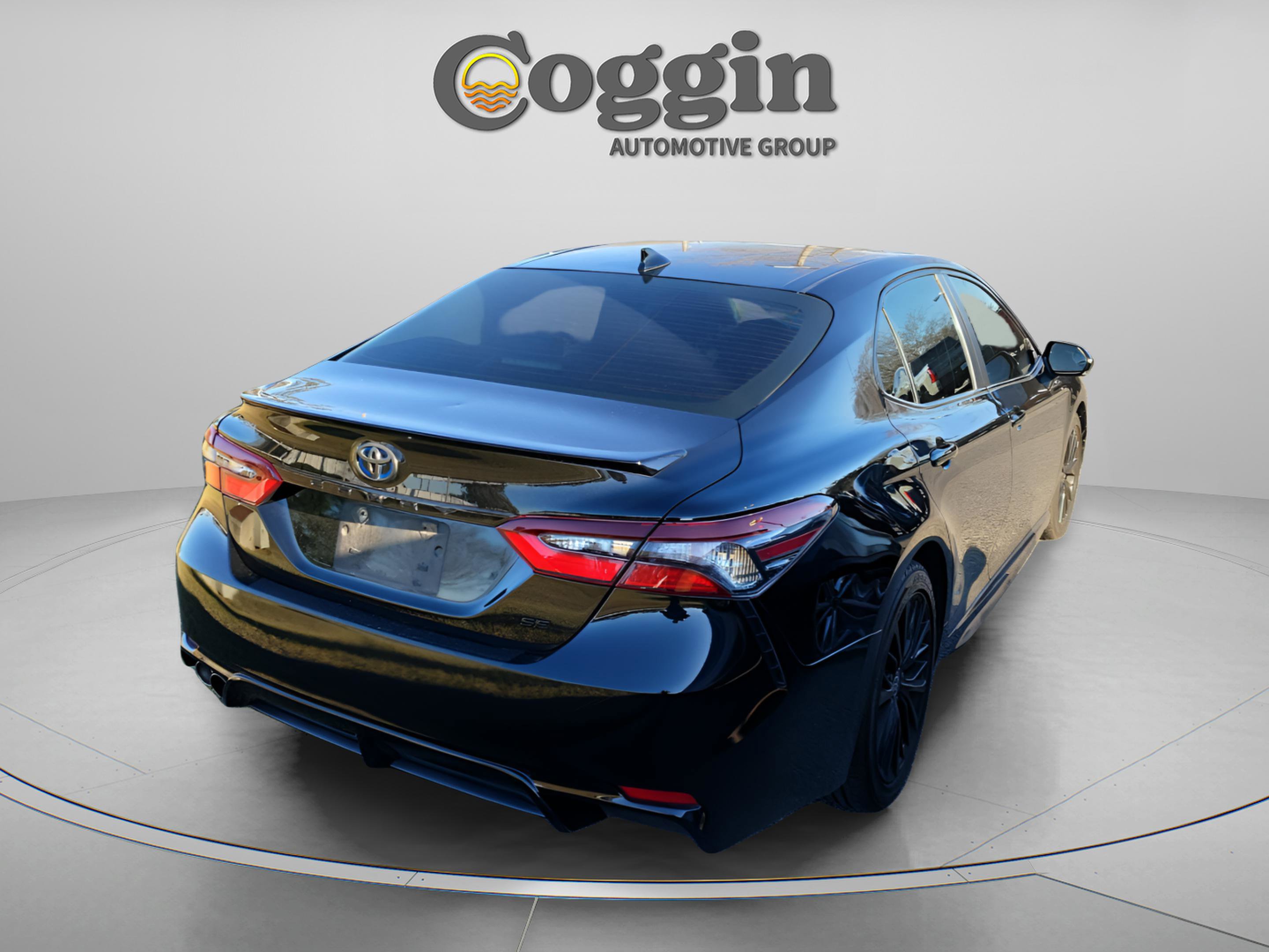 Used 2022 Toyota Camry SE image 7