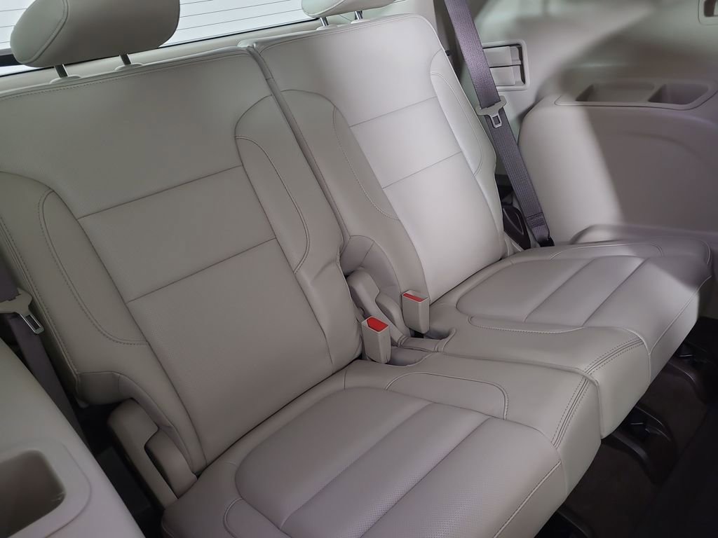 Used 2019 GMC Acadia Denali w/ Technology Package image 25