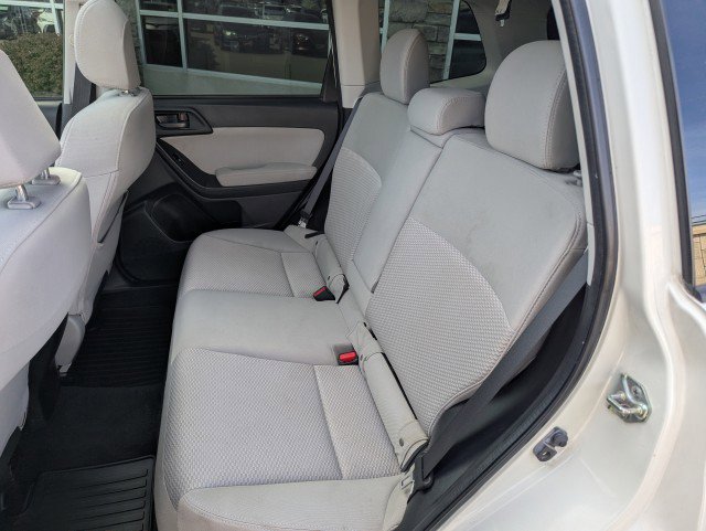 Used 2015 Subaru Forester 2.5i Premium image 24
