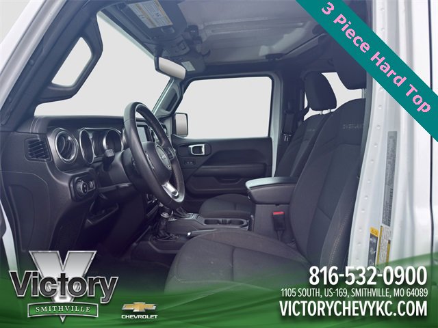 Used 2023 Jeep Gladiator Overland image 9