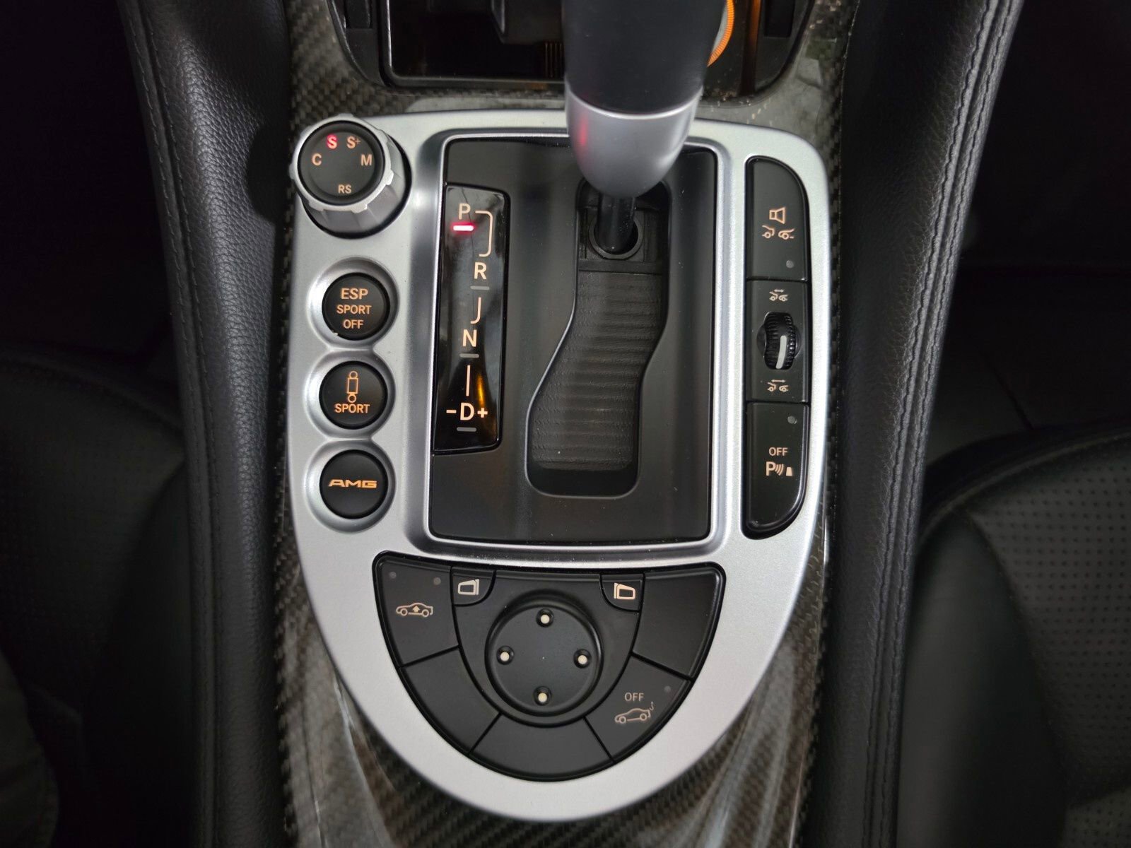 Used 2009 Mercedes-Benz SL 63 AMG image 32