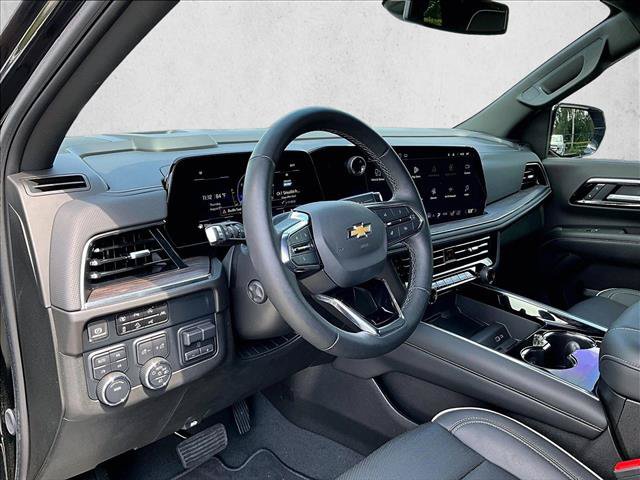 Used 2025 Chevrolet Tahoe Premier w/ Sun And Tow Package AWD/4WD image 14