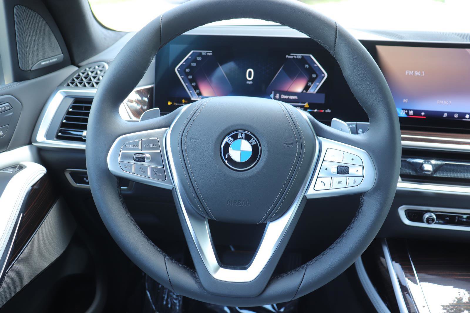 New 2026 BMW X7 xDrive40i w/ Premium Package image 35