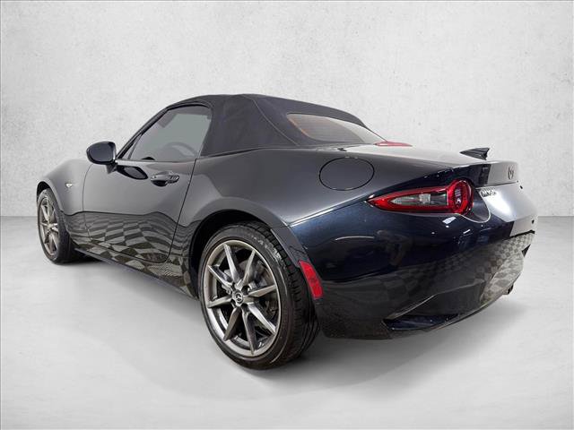 Used 2023 MAZDA MX-5 Miata Grand Touring RWD image 6