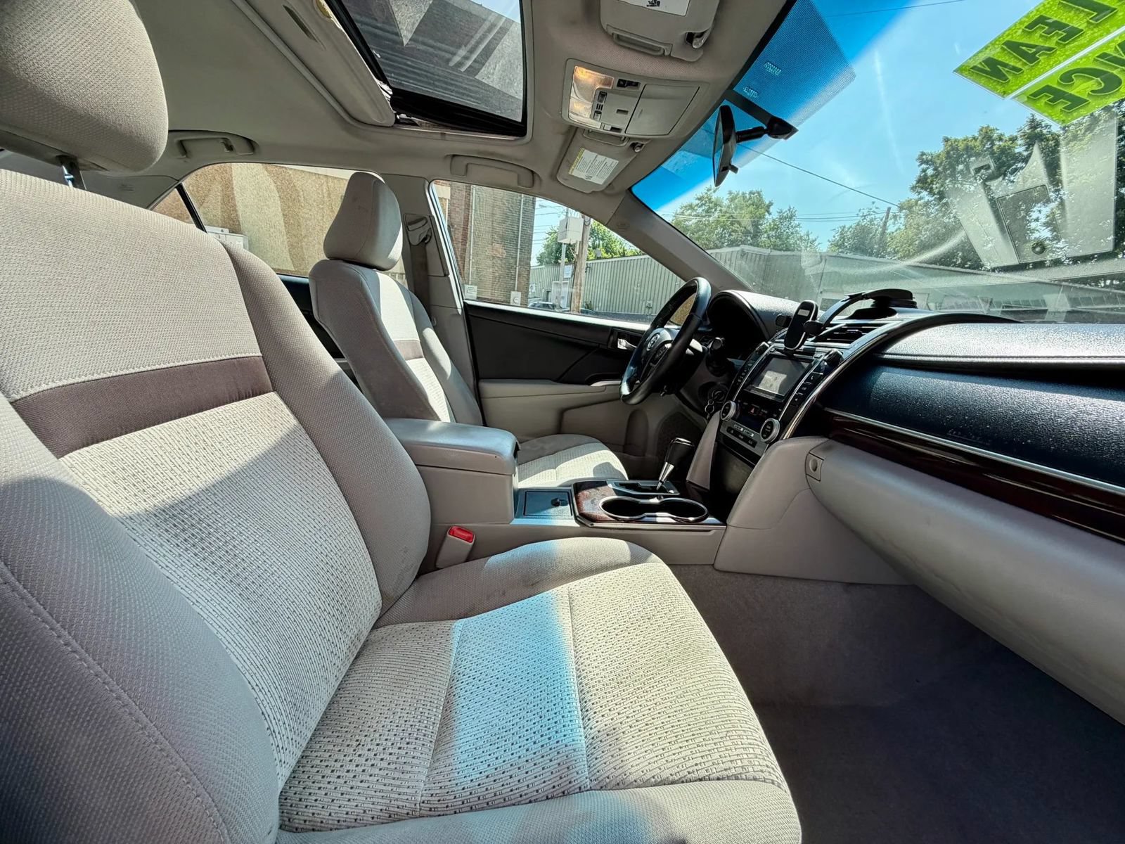 Used 2013 Toyota Camry XLE FWD image 14