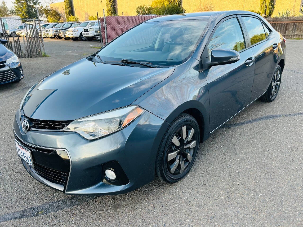 Used 2016 Toyota Corolla S image 1