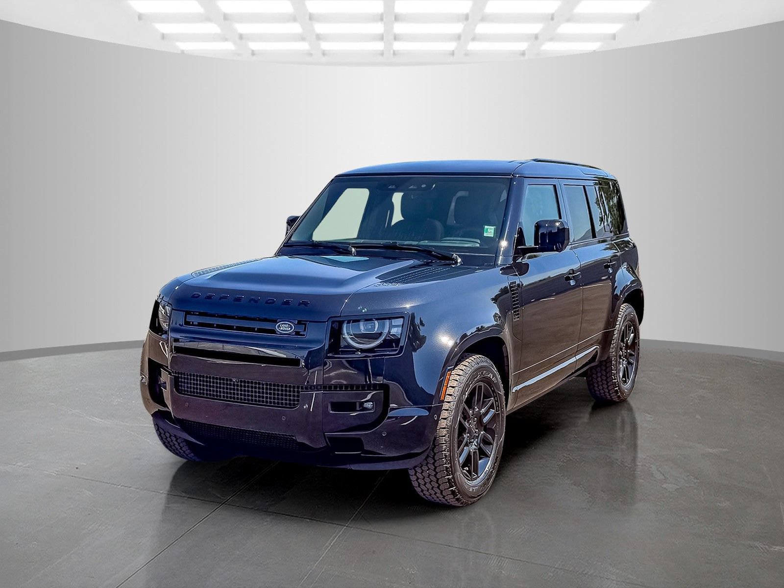 New 2026 Land Rover Defender 110 X-Dynamic SE AWD/4WD image 1
