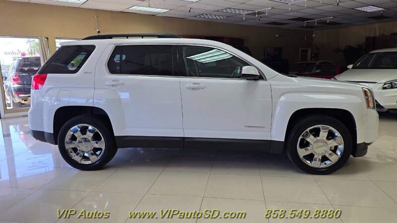 Used 2011 GMC Terrain SLT FWD image 5