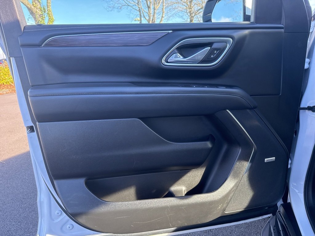 Used 2023 Chevrolet Tahoe LT image 11