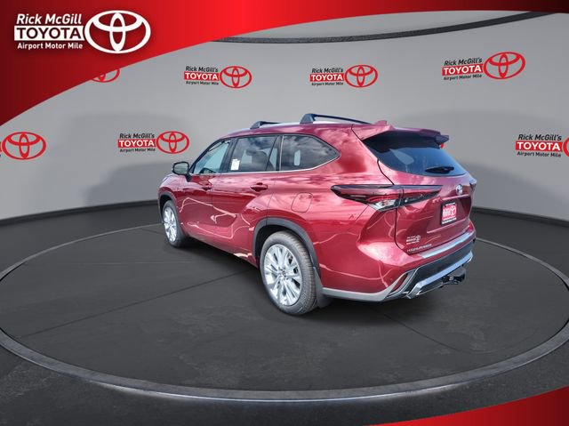 New 2026 Toyota Highlander Limited AWD/4WD image 6