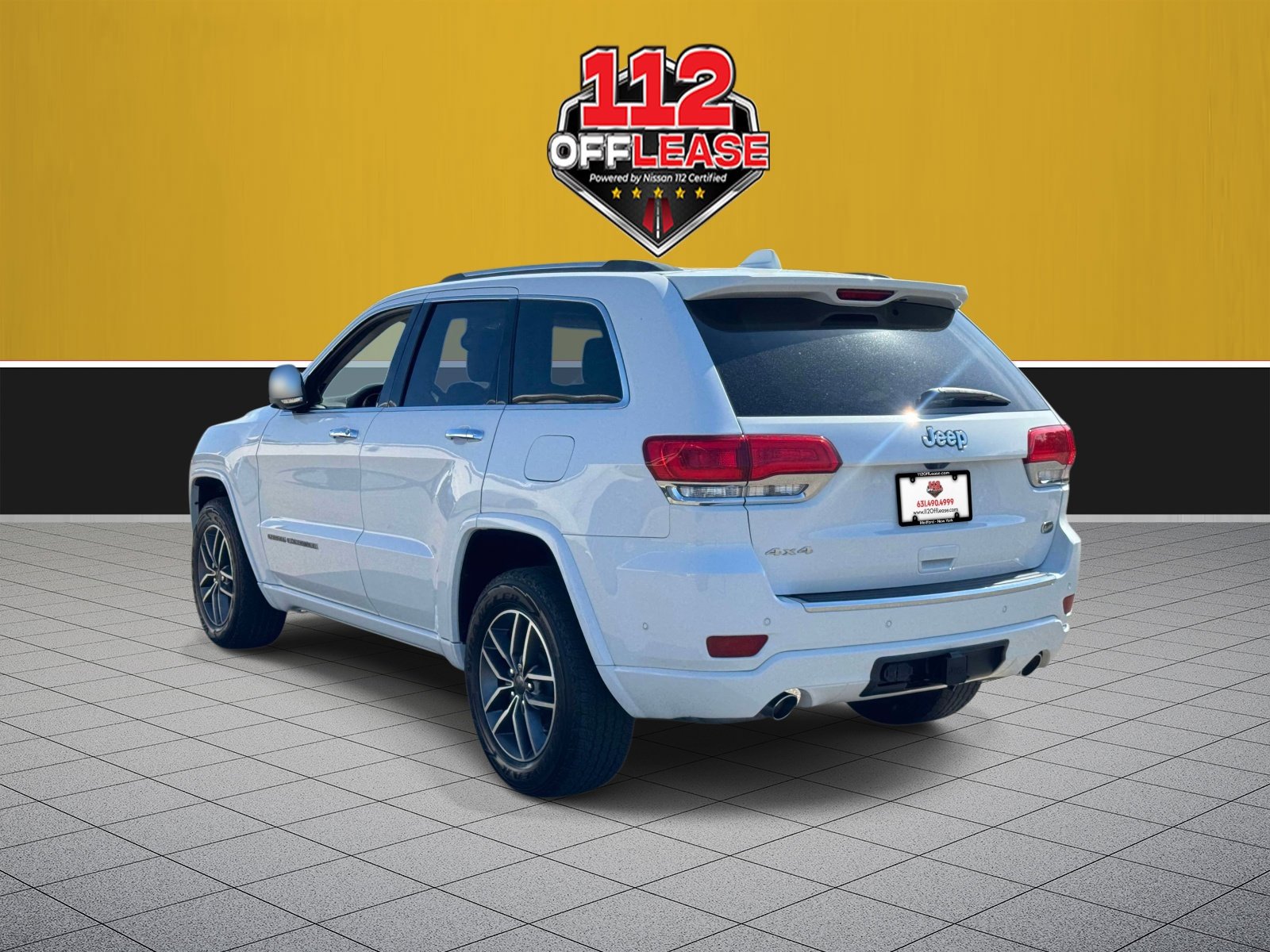 Used 2021 Jeep Grand Cherokee Overland AWD/4WD image 4