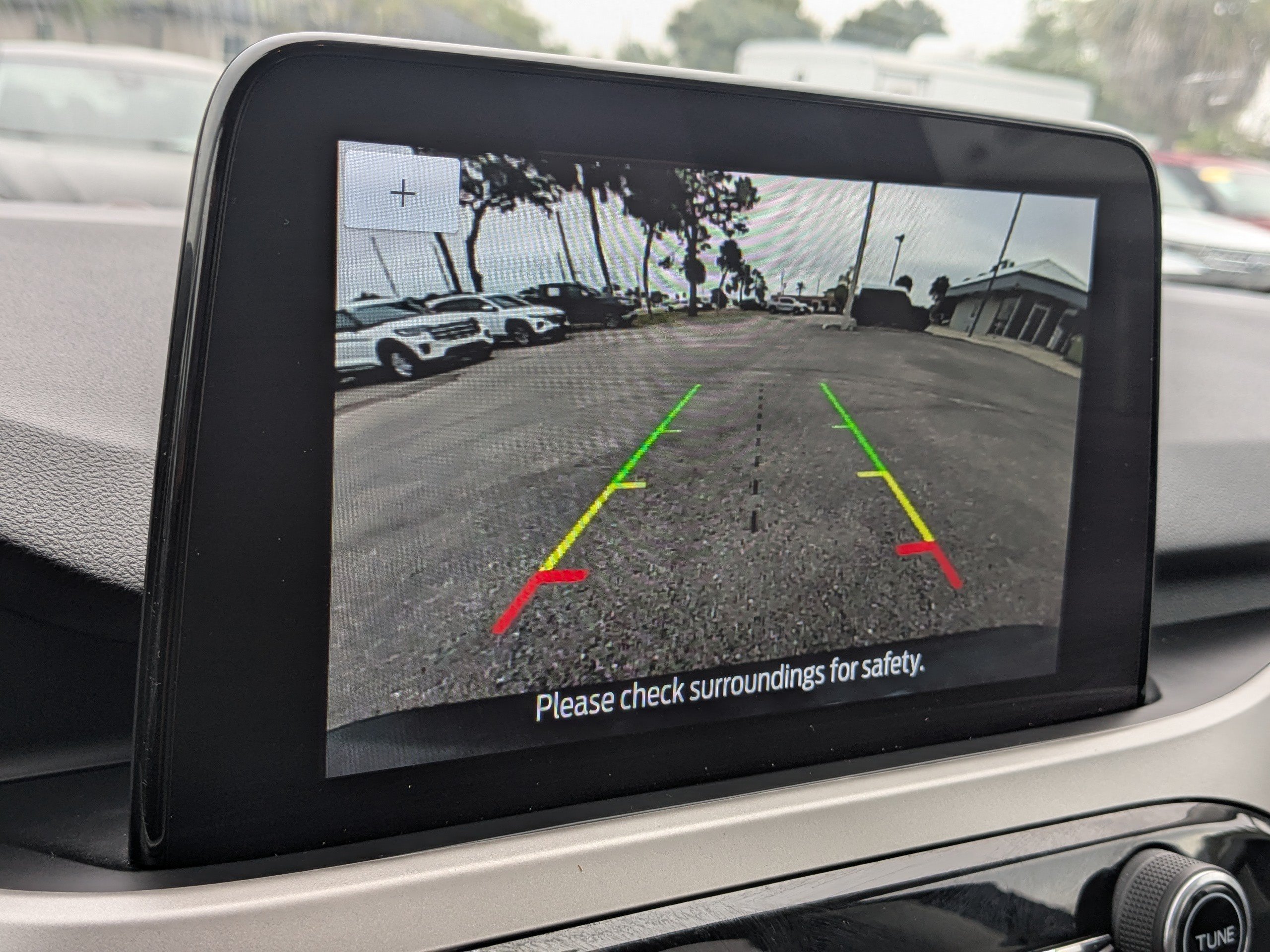 Used 2022 Ford Escape SE FWD image 23
