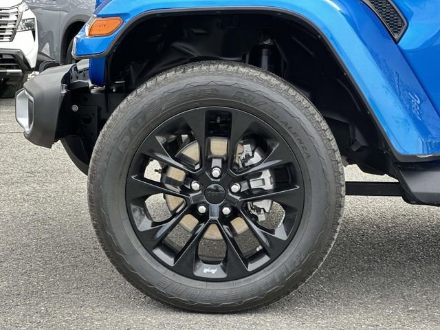 Used 2021 Jeep Wrangler Unlimited Sahara w/ Cold Weather Group image 8