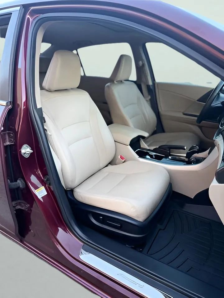 Used 2014 Honda Accord EX-L image 25