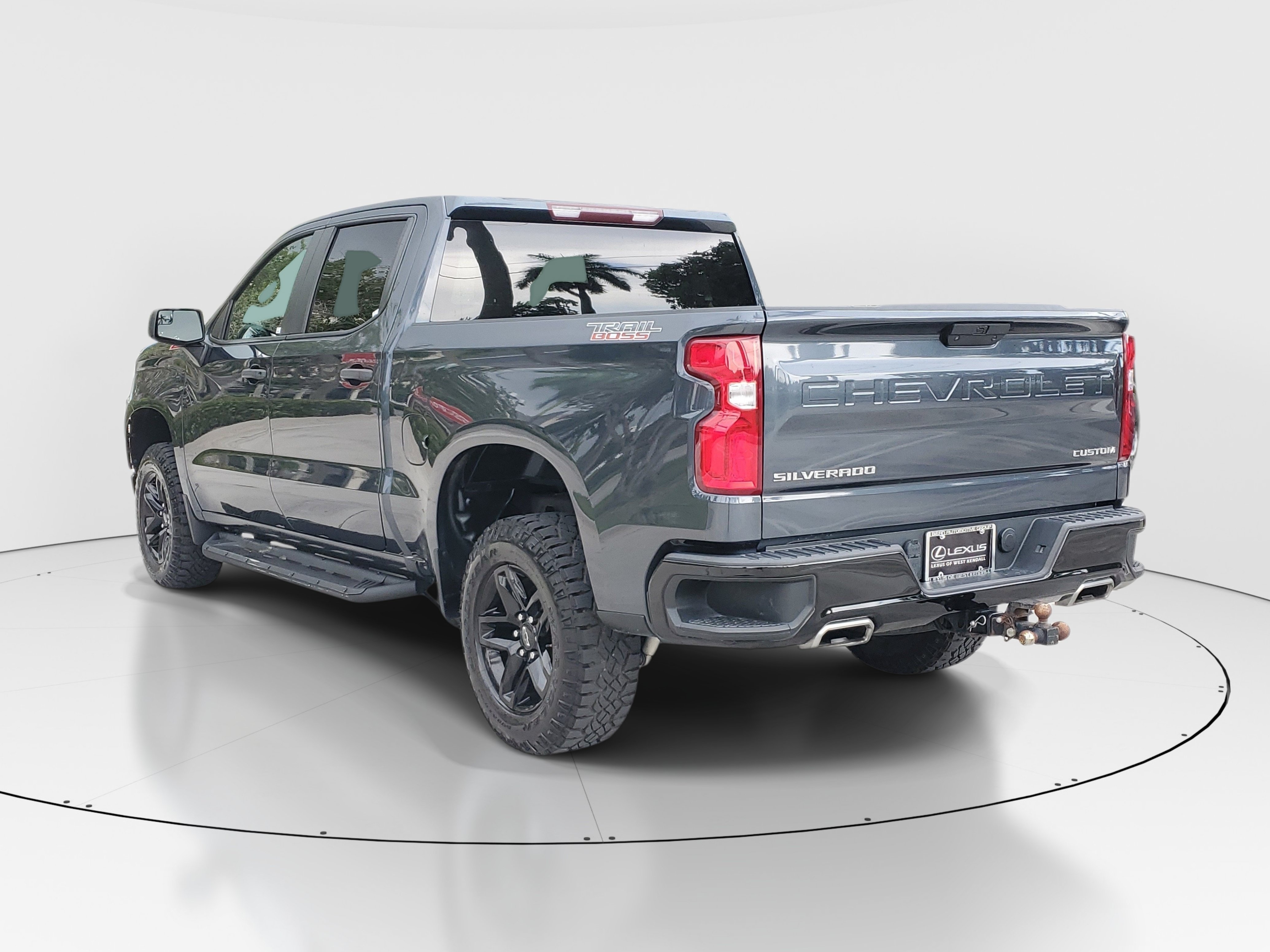 Used 2021 Chevrolet Silverado 1500 Custom Trail Boss AWD/4WD image 5