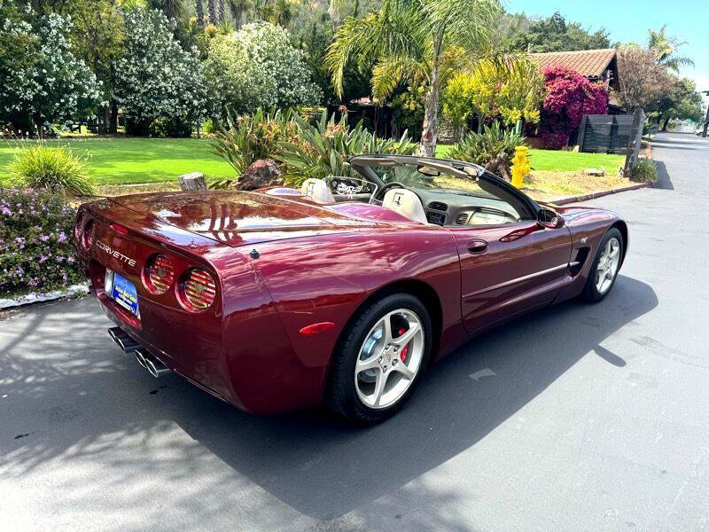 Used 2003 Chevrolet Corvette Convertible w/ Preferred Equipment Group1 RWD image 3