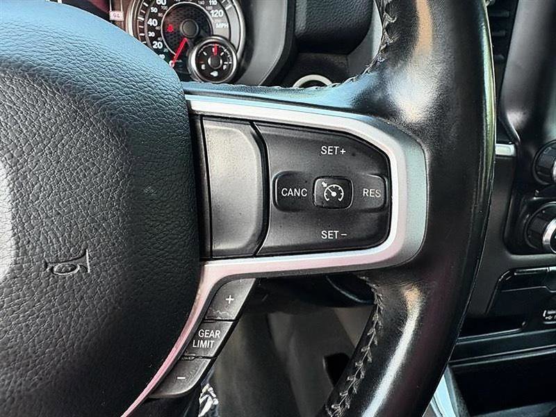 Used 2022 RAM 1500 Big Horn AWD/4WD image 28