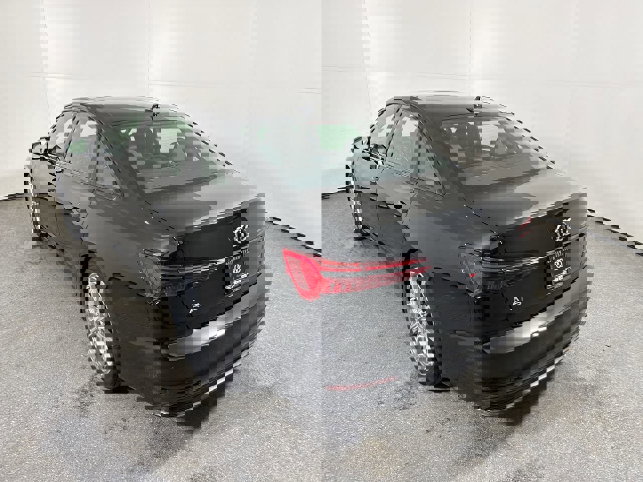 Used 2025 Audi A6 Premium Plus w/ Premium Plus Package image 32