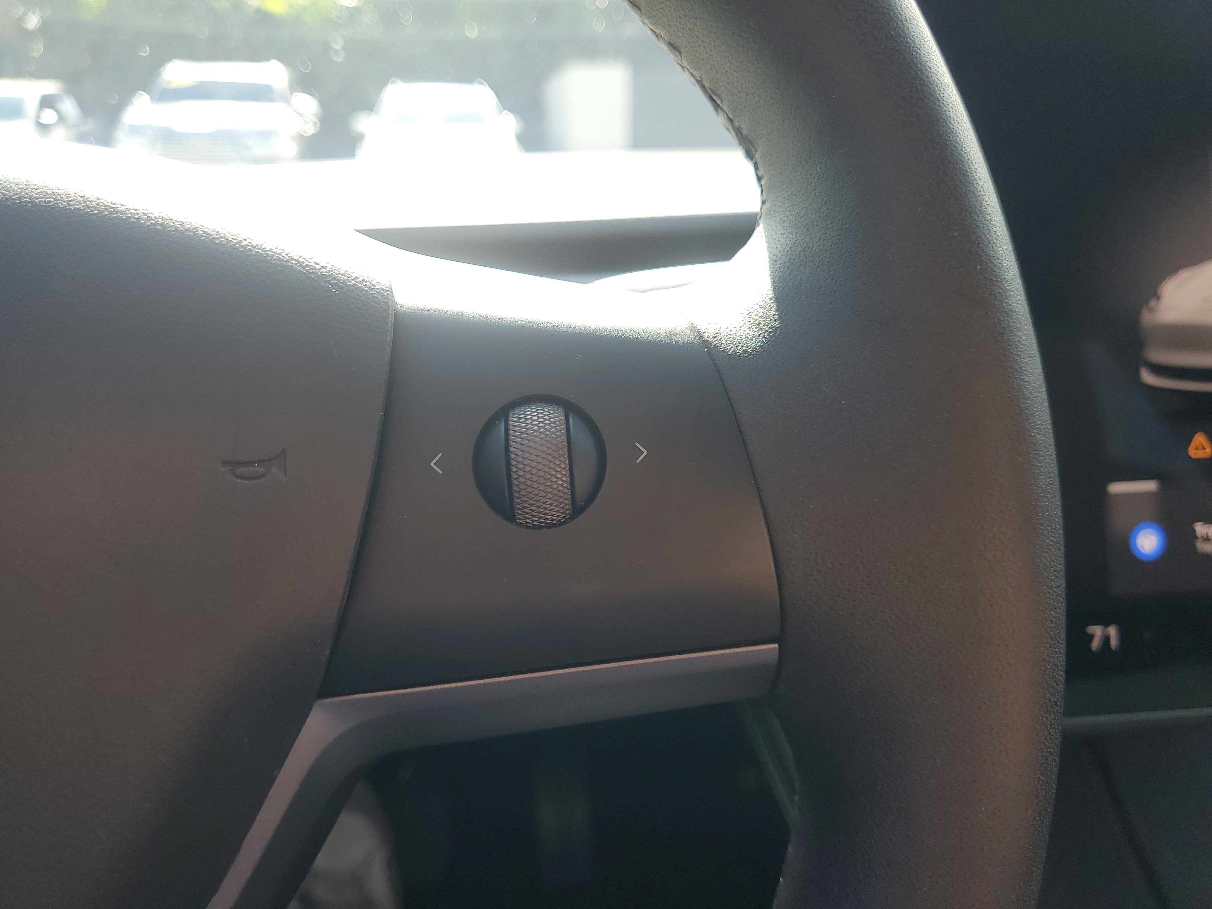 Used 2023 Tesla Model 3 Standard Range image 23