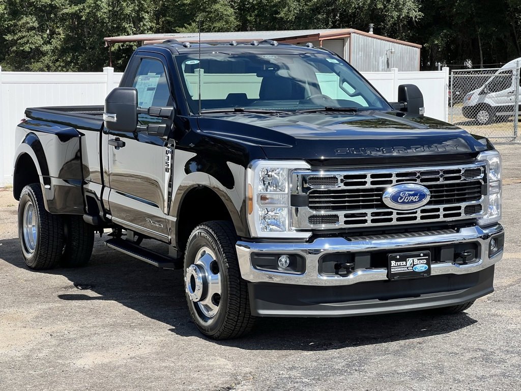 New 2026 Ford F350 XLT image 8