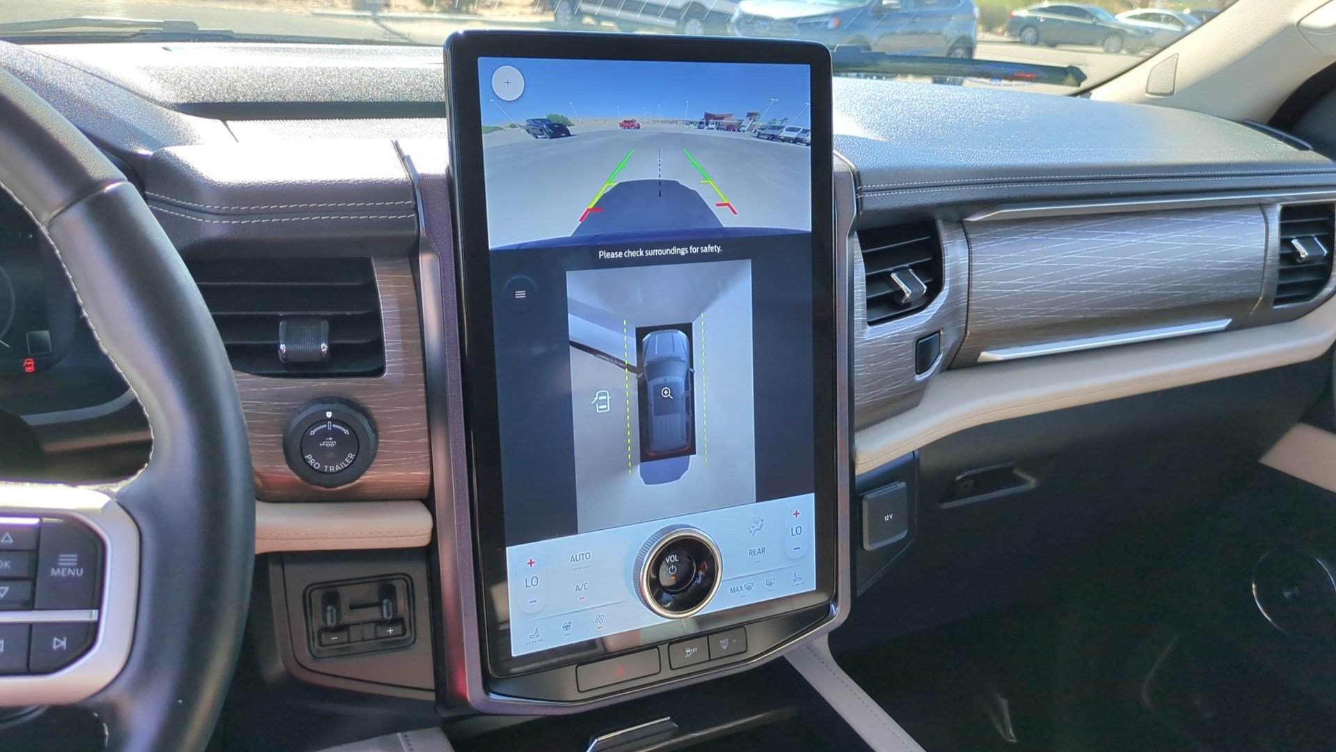 Used 2022 Ford Expedition Max Limited image 25