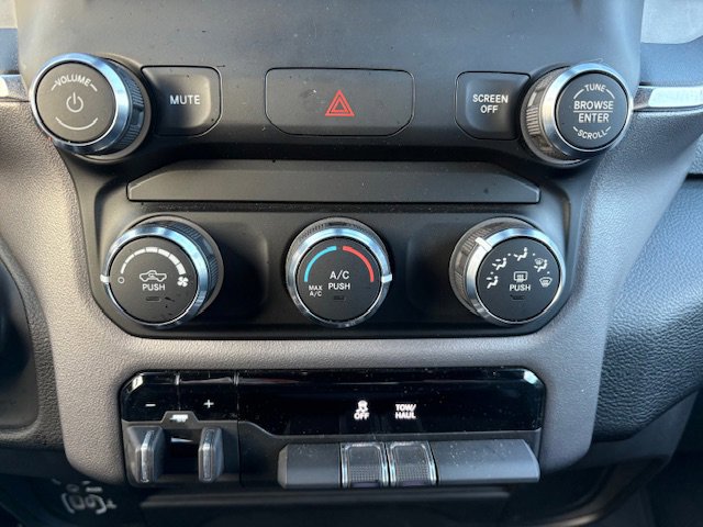 Used 2024 RAM 2500 Big Horn w/ Bed Utility Group image 12