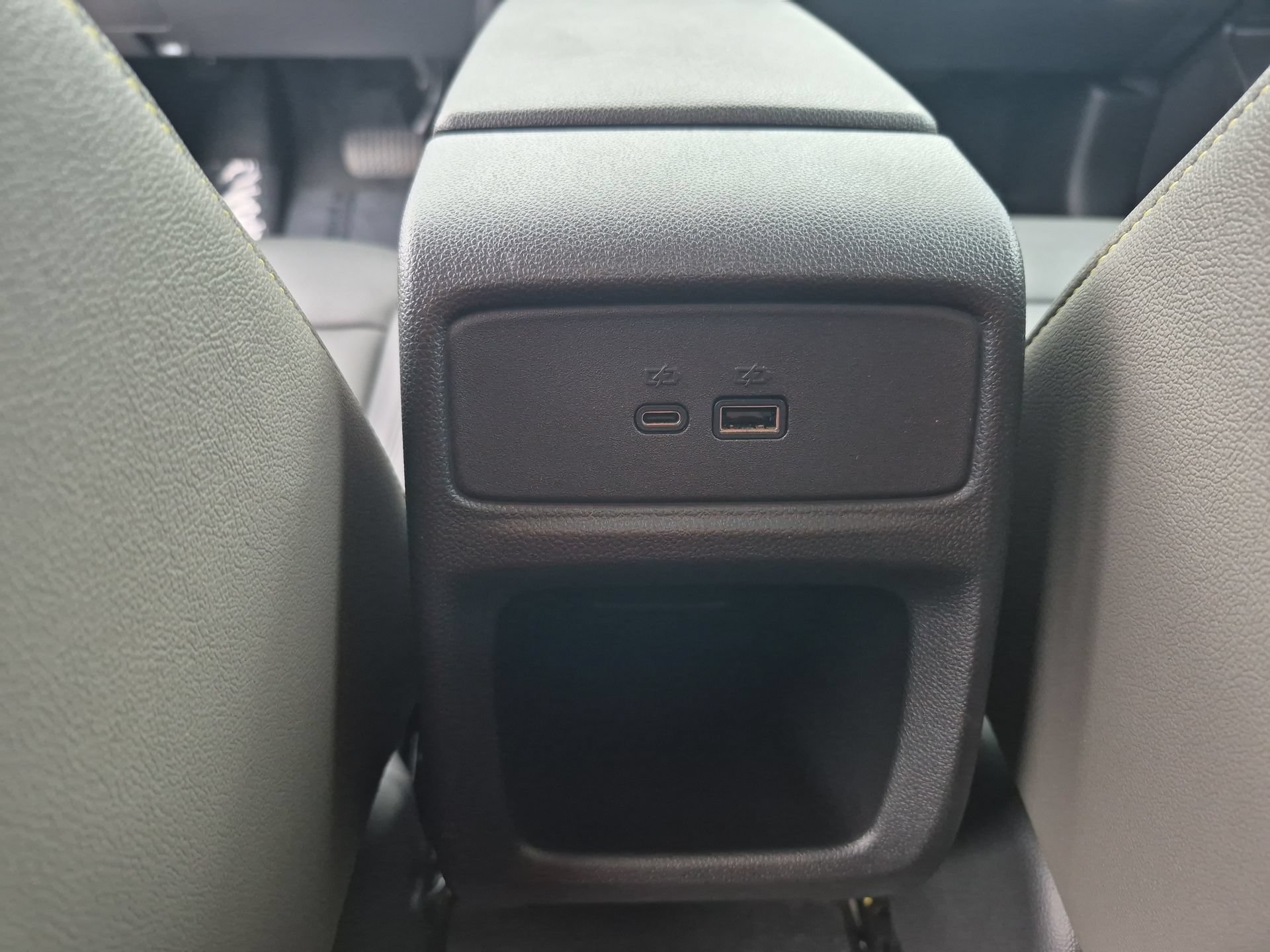 Certified 2025 Chevrolet Trax ACTIV w/ Driver Confidence Package FWD image 21