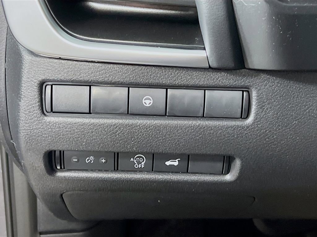 New 2026 Nissan Rogue SV image 9