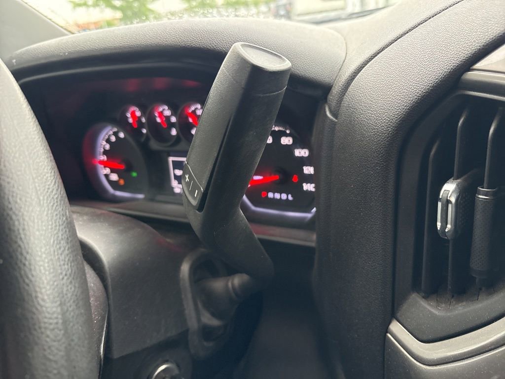 Used 2022 Chevrolet Silverado 2500 Custom w/ Infotainment Package AWD/4WD image 24