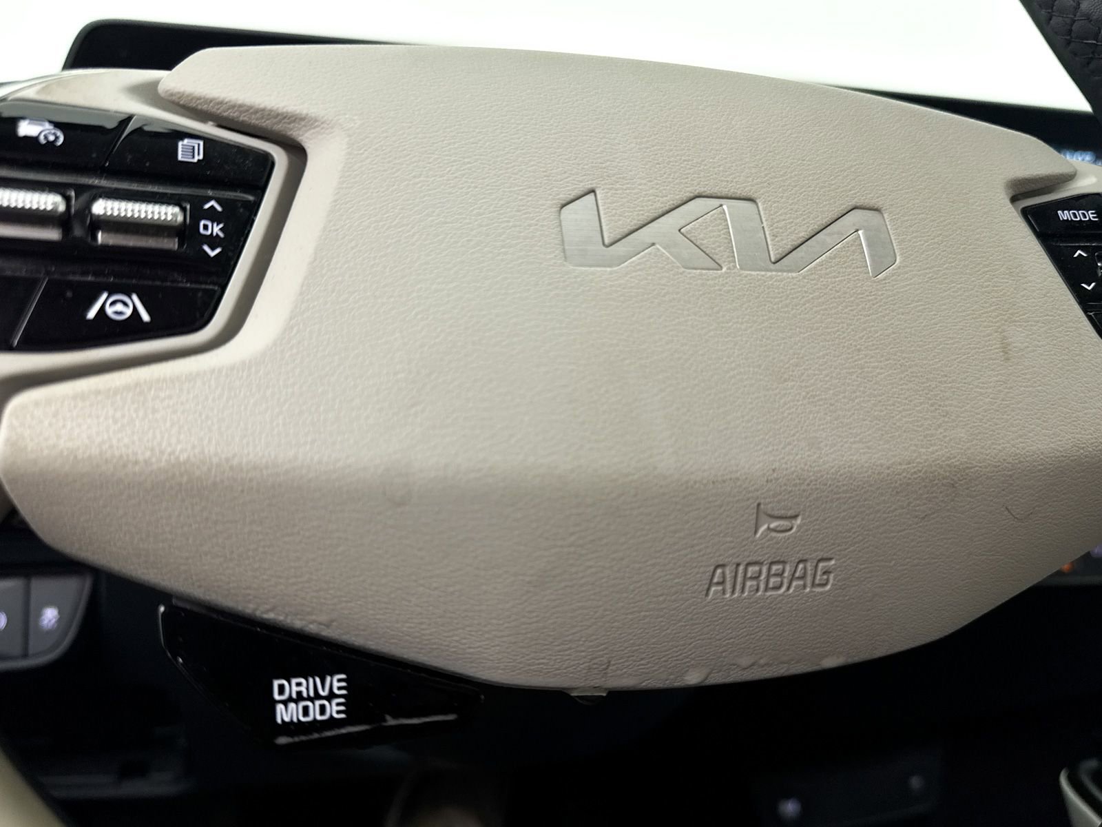 Used 2023 Kia EV6 Wind w/ Wind Technology Package RWD image 9