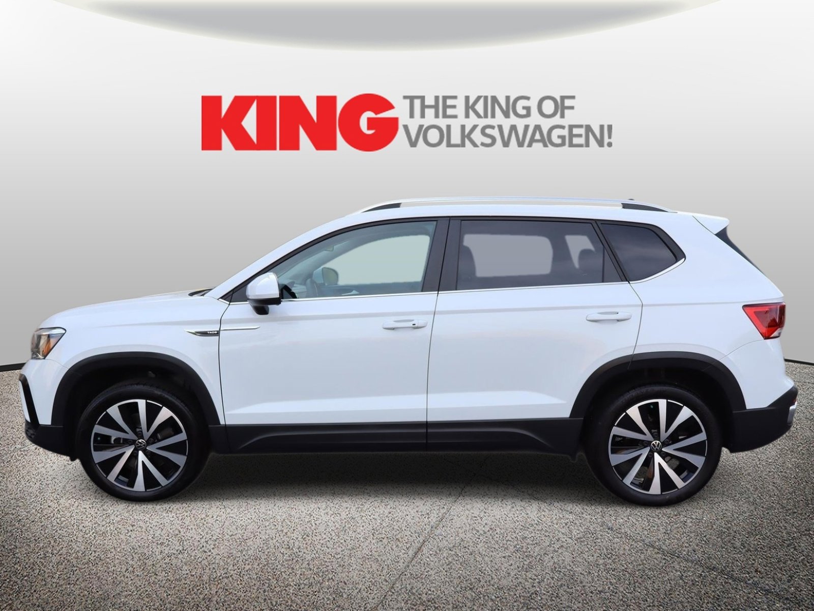 Certified 2022 Volkswagen Taos SE image 7
