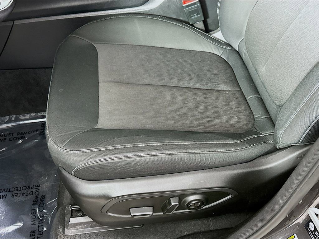 Certified 2025 Jeep Grand Cherokee L Laredo image 29