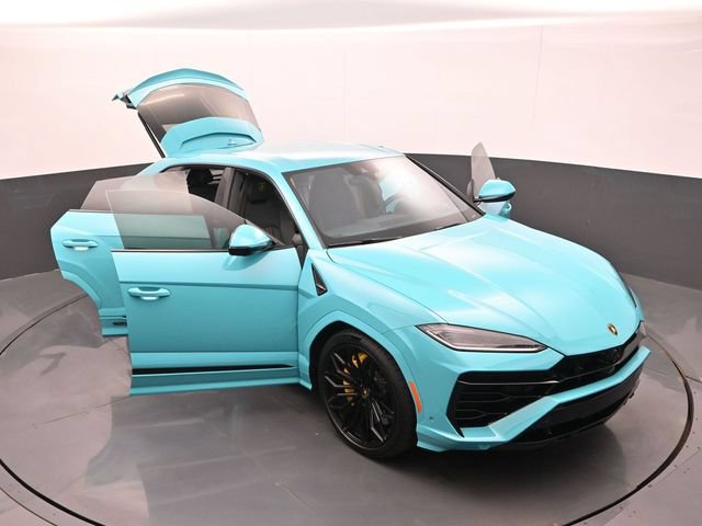 Used 2025 Lamborghini Urus SE AWD/4WD image 33