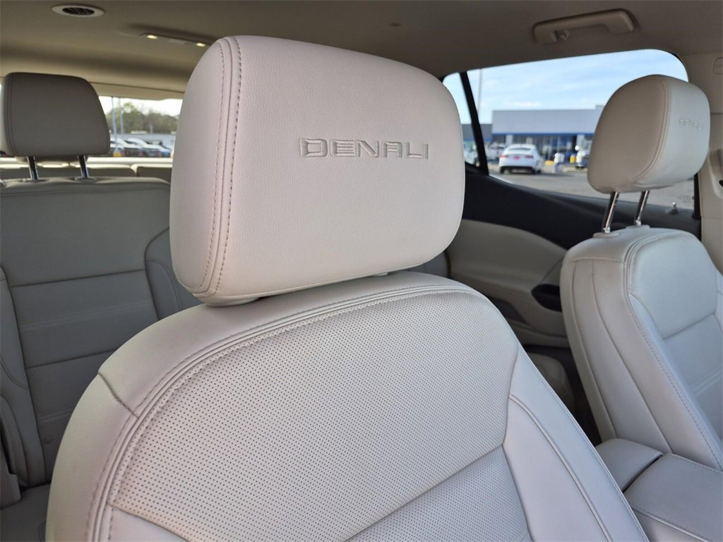 Certified 2023 GMC Acadia Denali w/ Denali Technology Package image 13