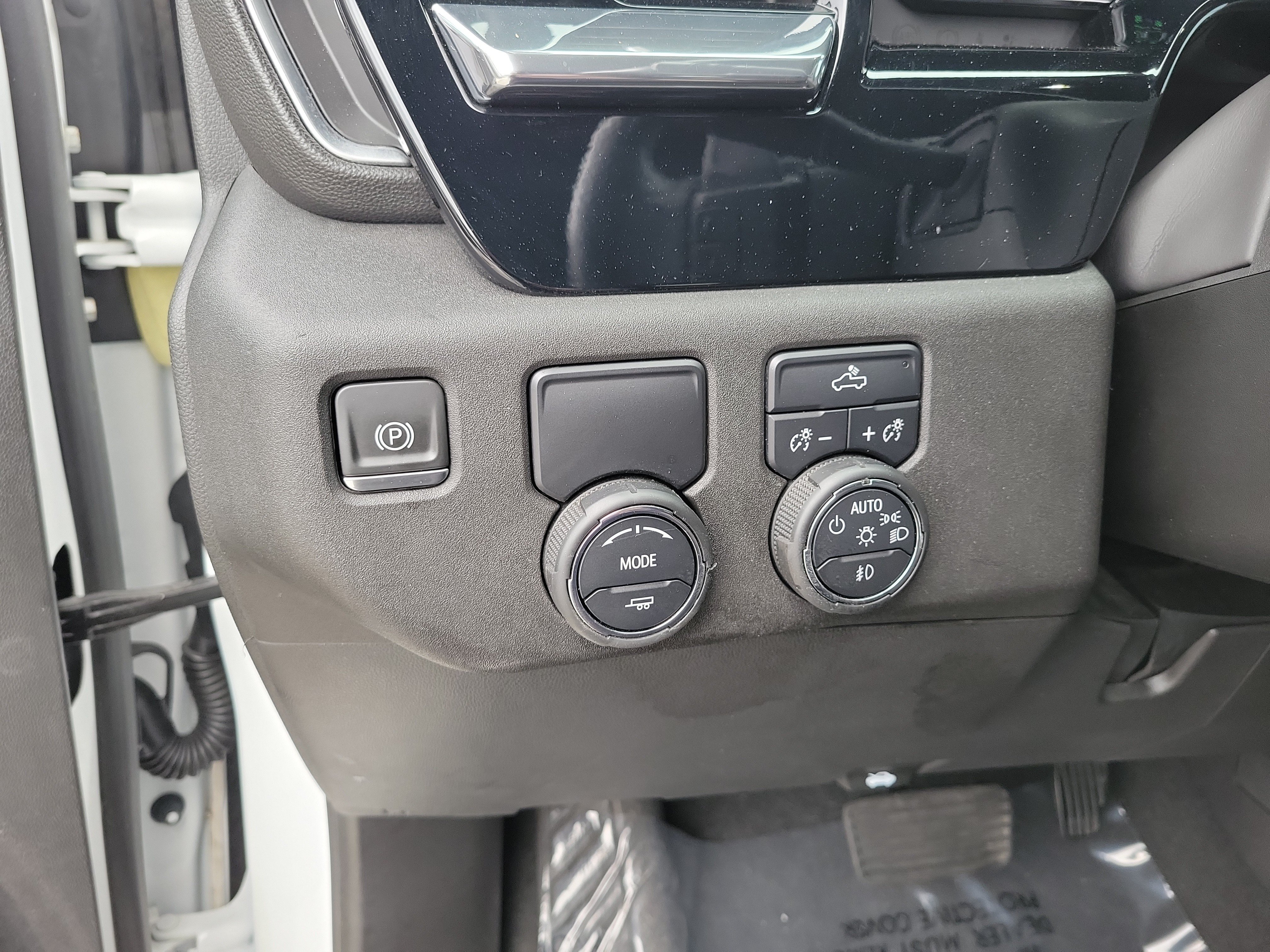 Used 2023 Chevrolet Silverado 1500 RST w/ Convenience Package II RWD image 29